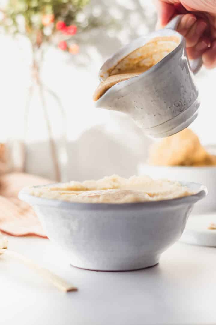 Easy Vegan GlutenFree Gravy Recipe (No Mushrooms) Notably Vegan